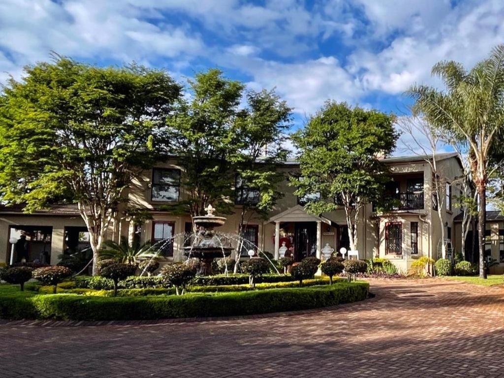 Hotel Hole In One Roodepoort Exterior foto